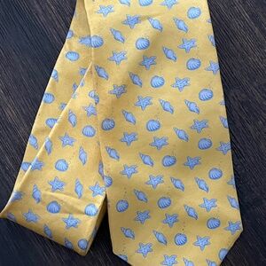 ERIC HOLCH X ALYNN SEASHELLS BEACH SHELLS SILK TIE - EUC